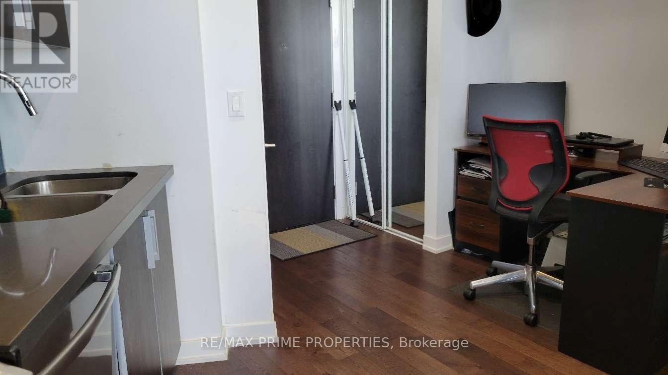 50 Bruyeres Mews — photo 15