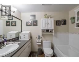 402 3075 Primrose Lane, Coquitlam, BC V3B7S2 Photo 15