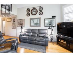 402 3075 Primrose Lane, Coquitlam, BC V3B7S2 Photo 17