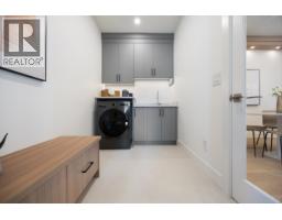 3 6176 Elgin Avenue, Burnaby, BC V5H3S4 Photo 15