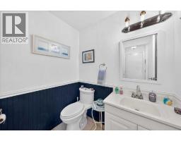 130 Woodmont Terrace Sw, Calgary, AB T2W4Z4 Photo 15