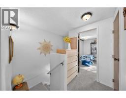 130 Woodmont Terrace Sw, Calgary, AB T2W4Z4 Photo 19