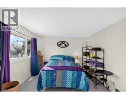 130 Woodmont Terrace Sw, Calgary, AB T2W4Z4 Photo 21