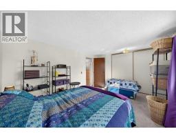 130 Woodmont Terrace Sw, Calgary, AB T2W4Z4 Photo 22