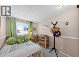 130 Woodmont Terrace Sw, Calgary, AB T2W4Z4 Photo 24