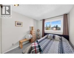 130 Woodmont Terrace Sw, Calgary, AB T2W4Z4 Photo 27