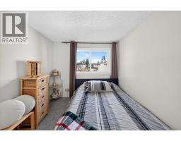 130 Woodmont Terrace Sw, Calgary, AB T2W4Z4 Photo 28