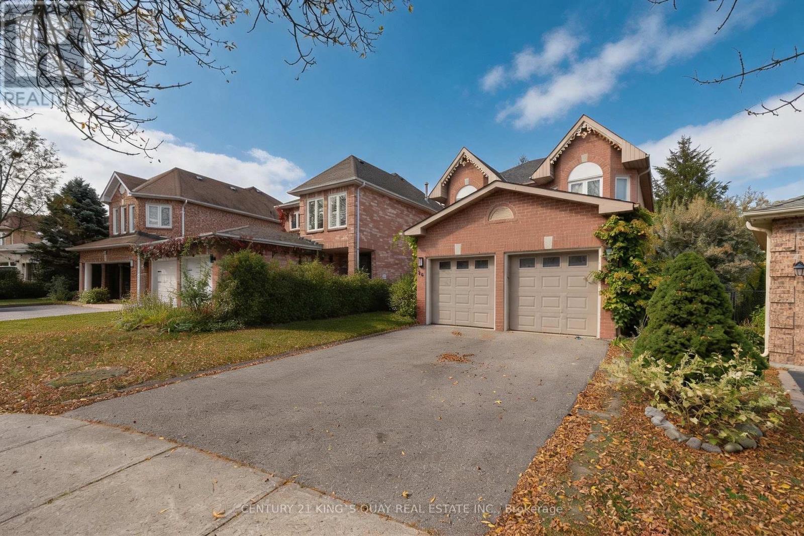 36 DAWLISH AVENUE, Aurora (Aurora Highlands) — photo 2