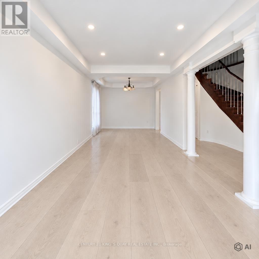 36 DAWLISH AVENUE, Aurora (Aurora Highlands) — photo 3