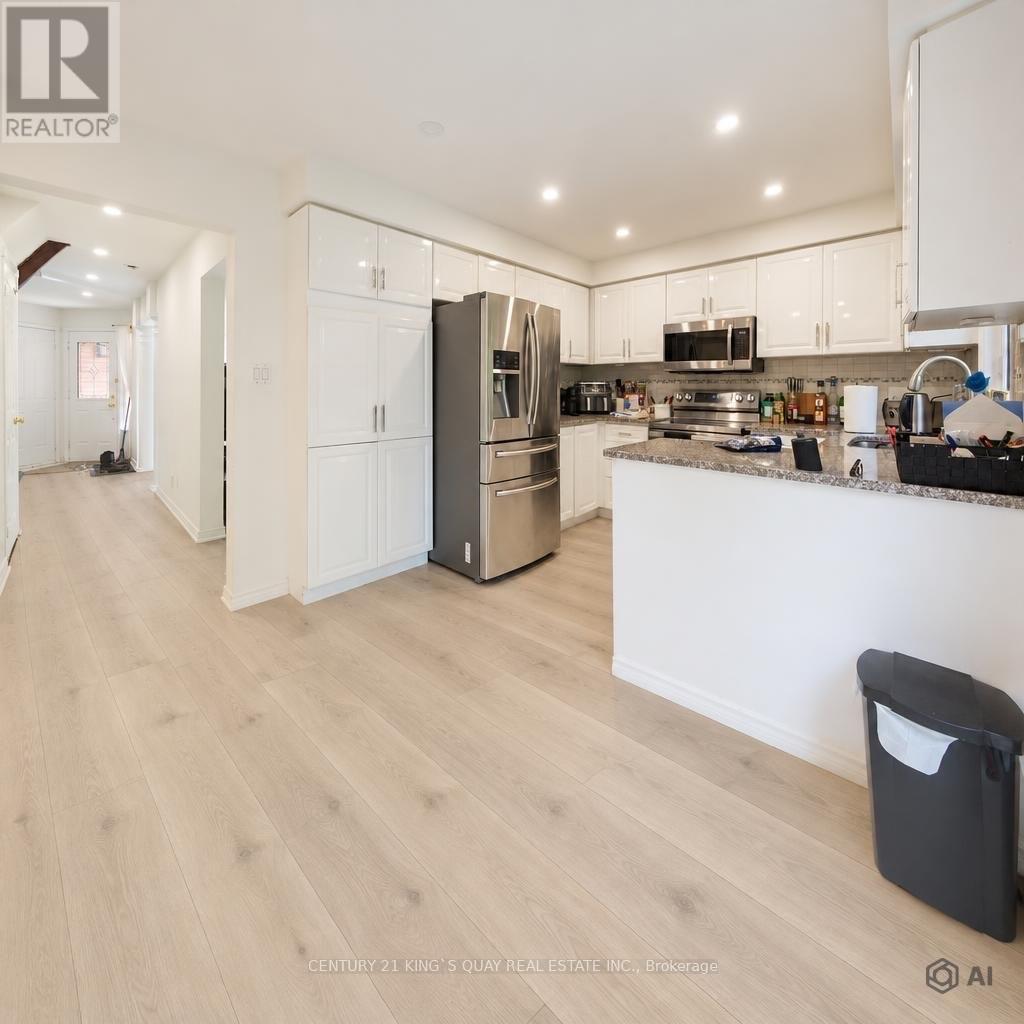 36 DAWLISH AVENUE, Aurora (Aurora Highlands) — photo 9