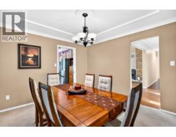 21424 River Road, Maple Ridge, BC V2X2B3 Photo 9
