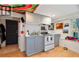 1004 Delestre Avenue, Coquitlam, BC V3K2G8 Photo 18