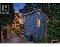 1004 Delestre Avenue, Coquitlam, BC V3K2G8 Photo 33