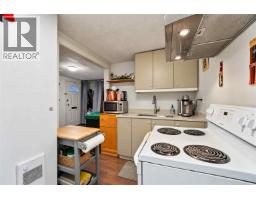 1004 Delestre Avenue, Coquitlam, BC V3K2G8 Photo 7