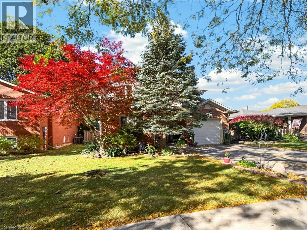 133 Leaside Drive — photo 35