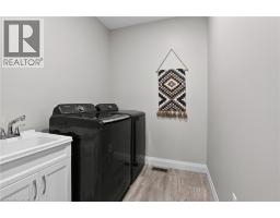 278 Mccourt Place, Atwood, ON N0G1B0 Photo 37