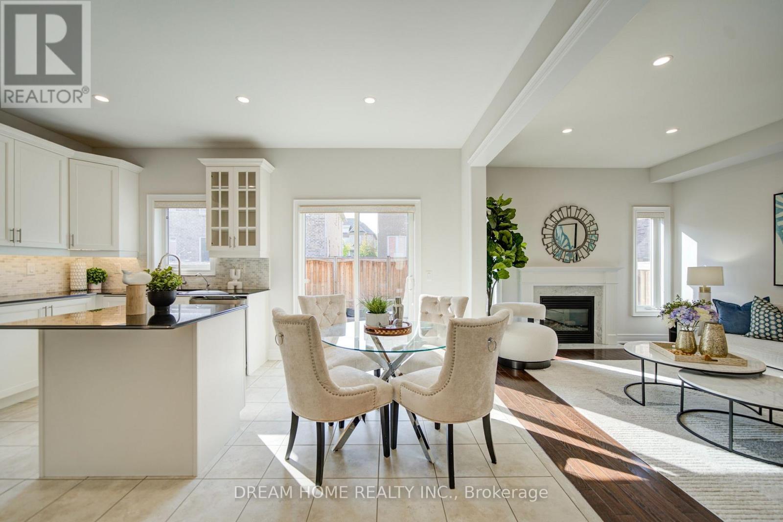 36 Everett Street — photo 13