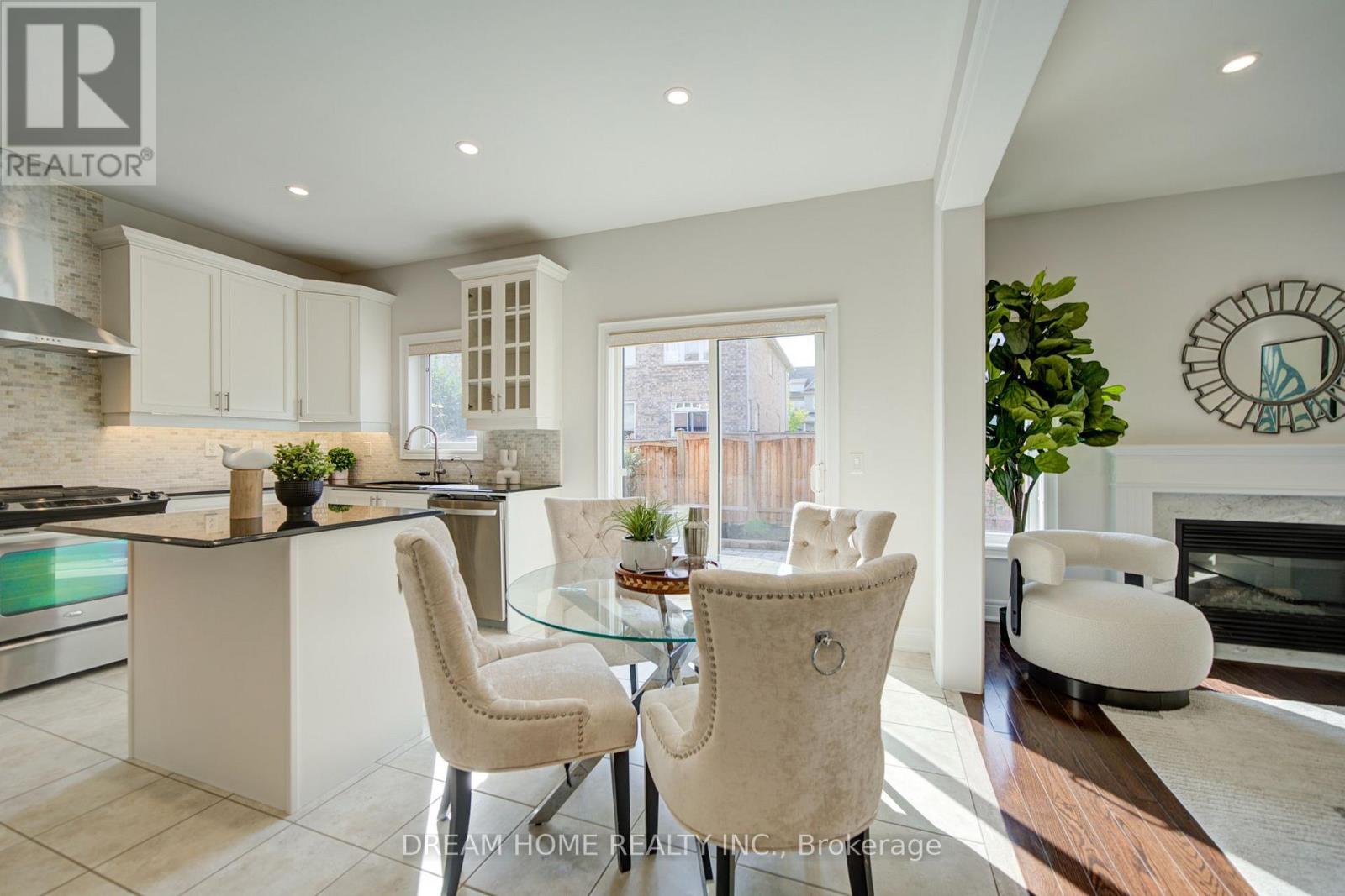 36 Everett Street — photo 14