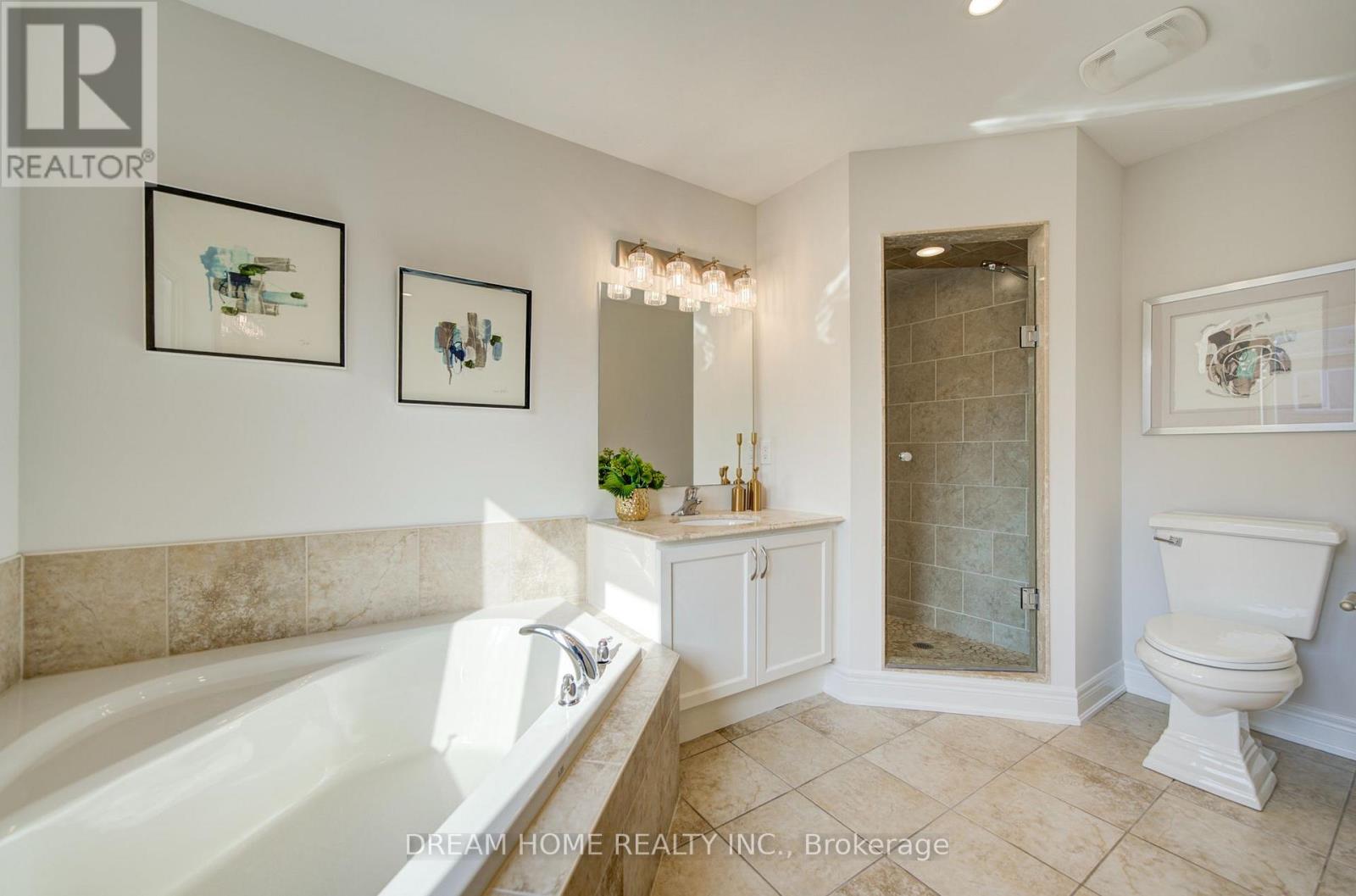 36 EVERETT STREET - 31