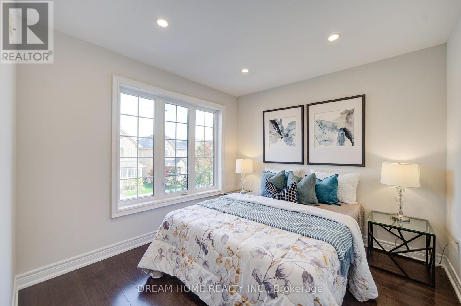 36 Everett Street — photo 32