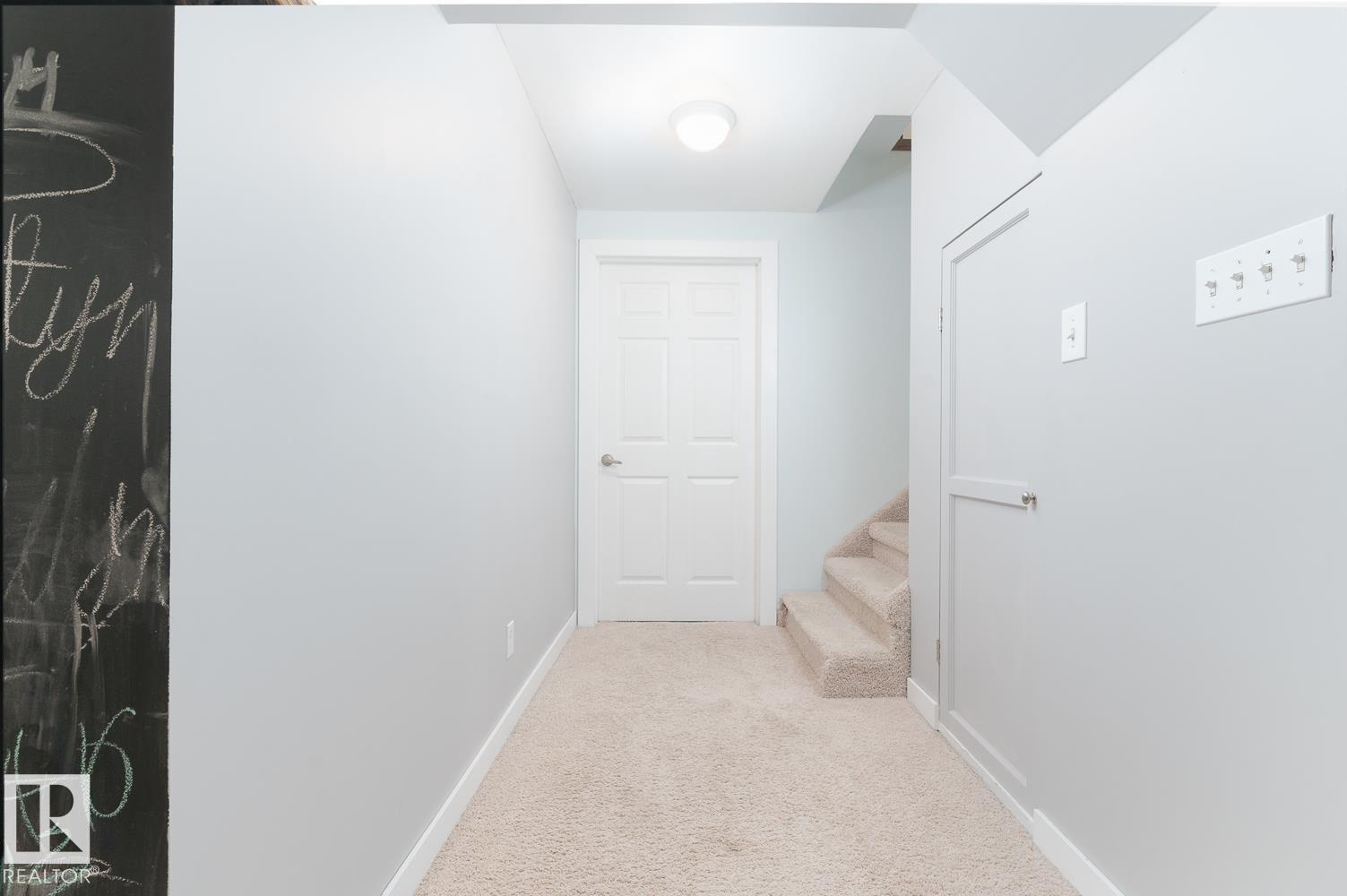 10 Marlboro Place, photo 27