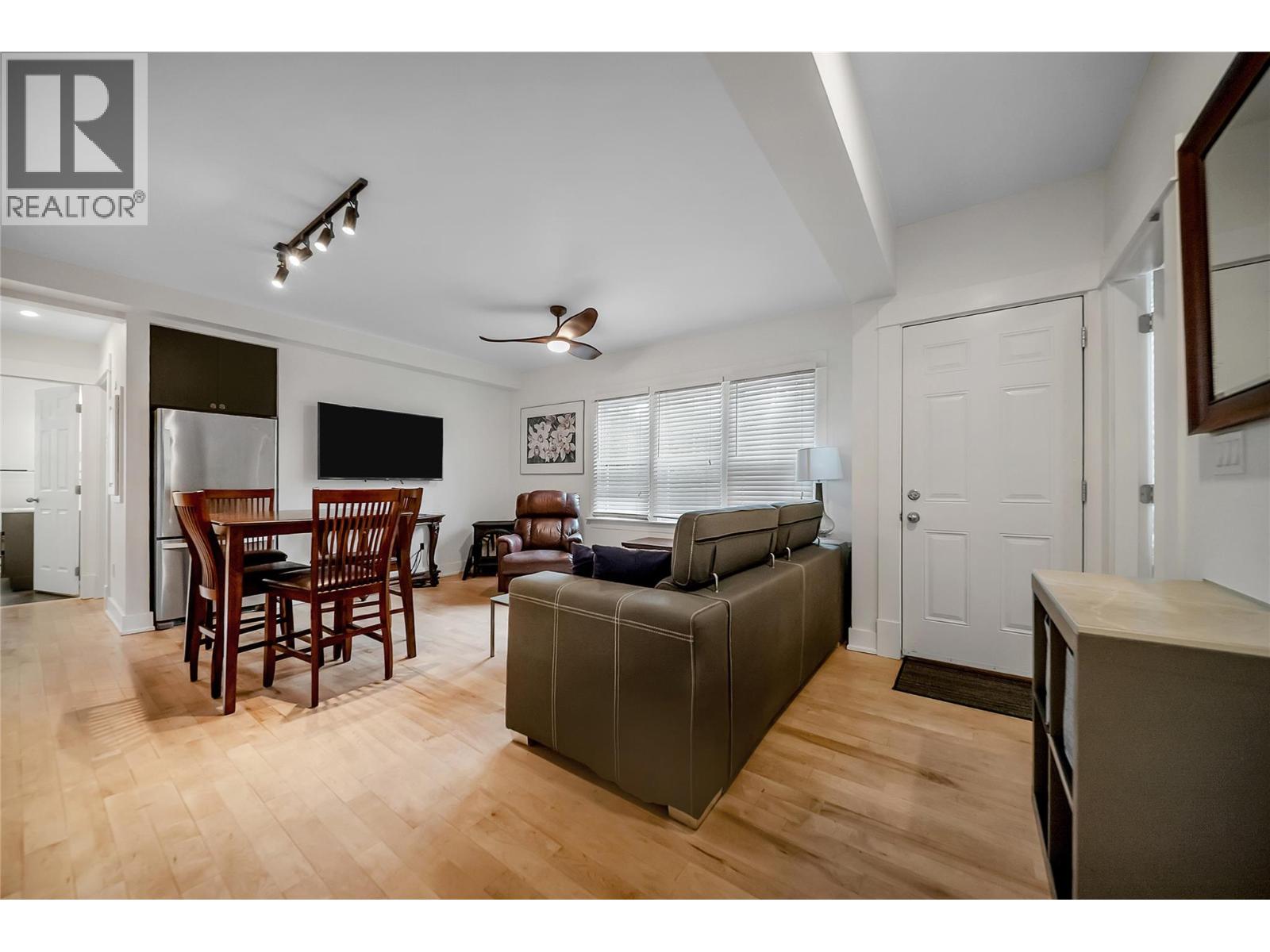 597 Eckhardt Avenue E, Penticton