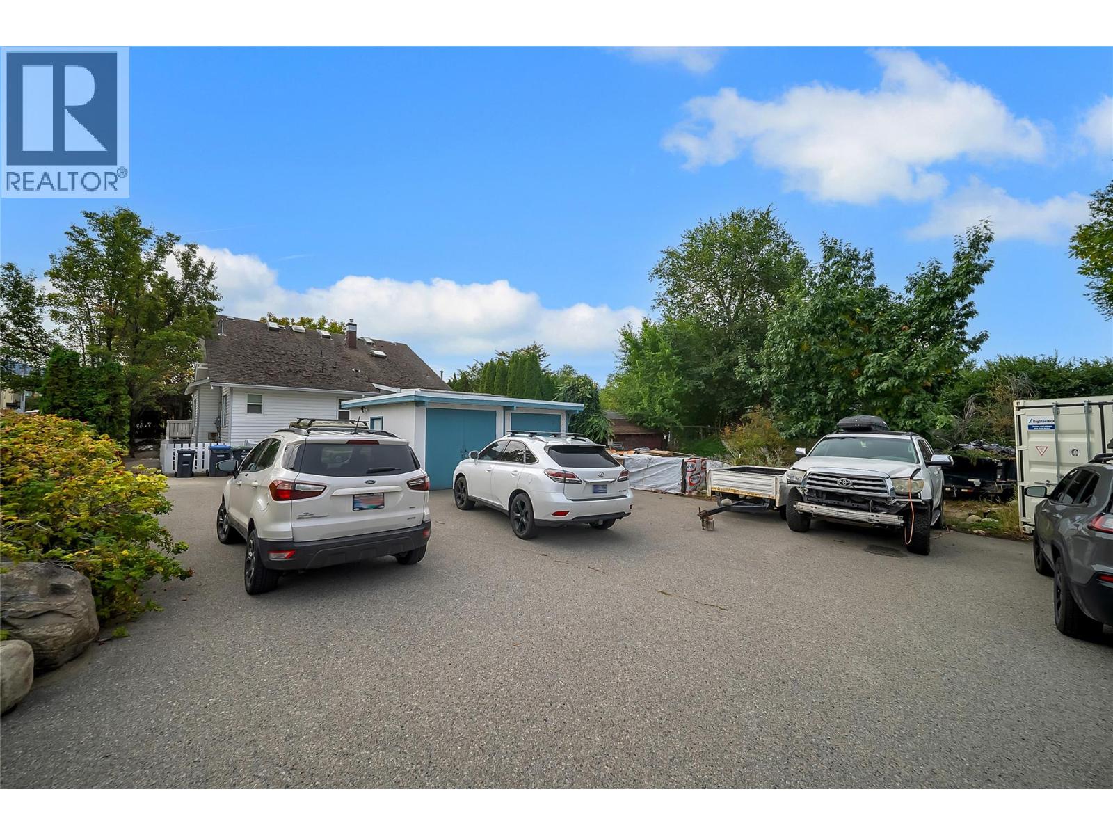 597 Eckhardt Avenue E, Penticton