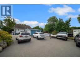 597 Eckhardt Avenue E, Penticton, BC V2A2A1 Photo 34