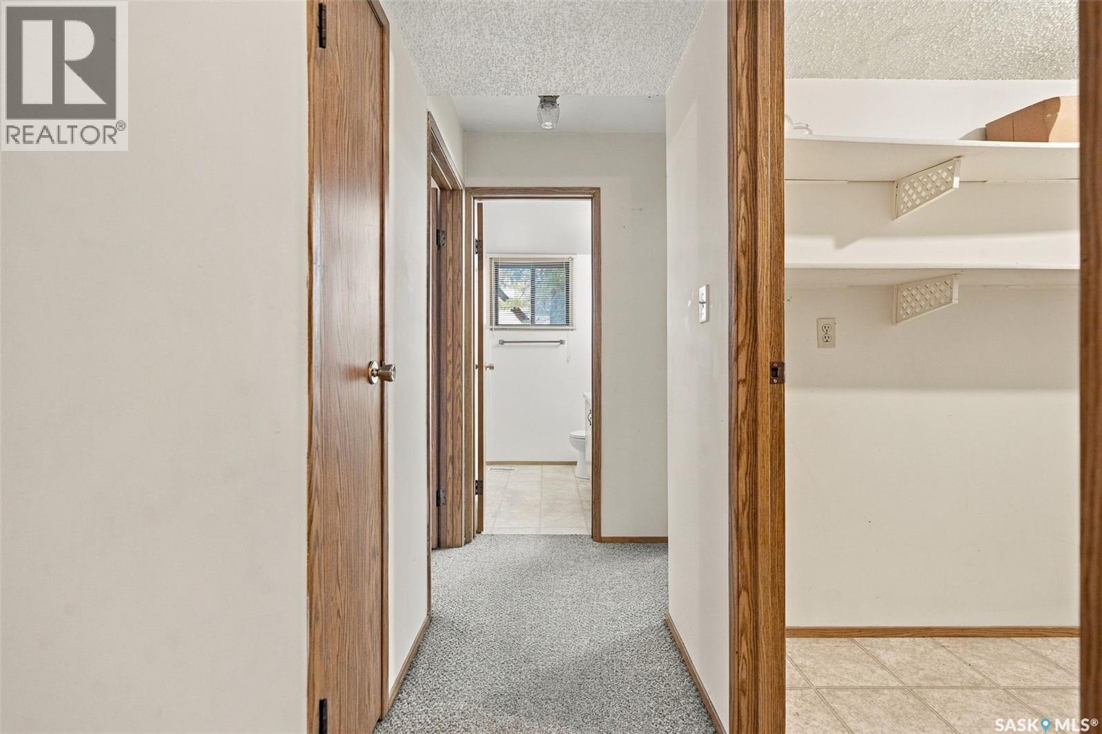 #400 Cedar Meadow DRIVE - 10