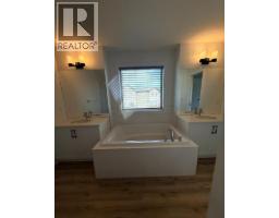314 Walcrest Way Se, Calgary, AB T2X4V8 Photo 14