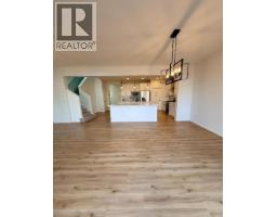 314 Walcrest Way Se, Calgary, AB T2X4V8 Photo 6