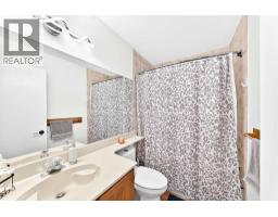 50 Hawkbury Close Nw, Calgary, AB T3G3N2 Photo 22