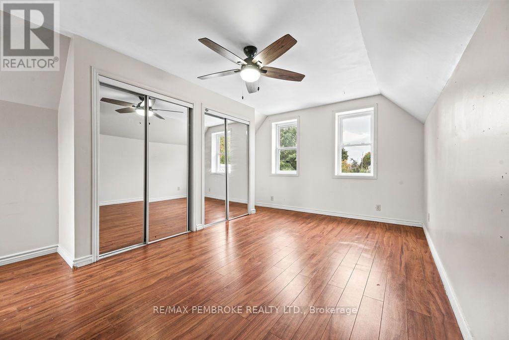 459 Somerset Street — photo 26