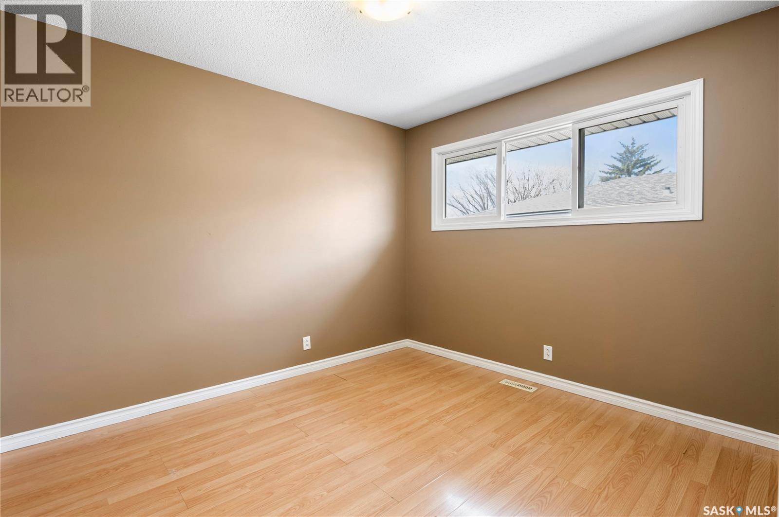 1008 7th AVENUE N, Regina — photo 7