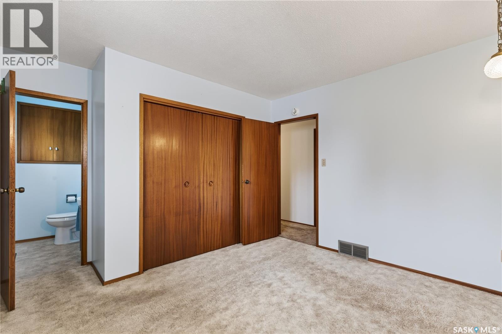 1987 Newmarket DRIVE - 26