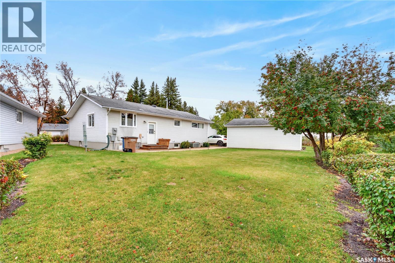 1987 Newmarket DRIVE, Tisdale — photo 3