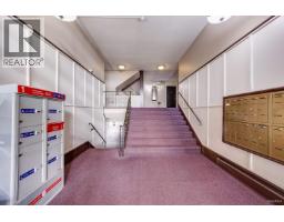 111 235 E 13th Street, North Vancouver, BC V7L2L6 Photo 23