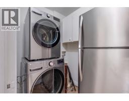 111 235 E 13th Street, North Vancouver, BC V7L2L6 Photo 14
