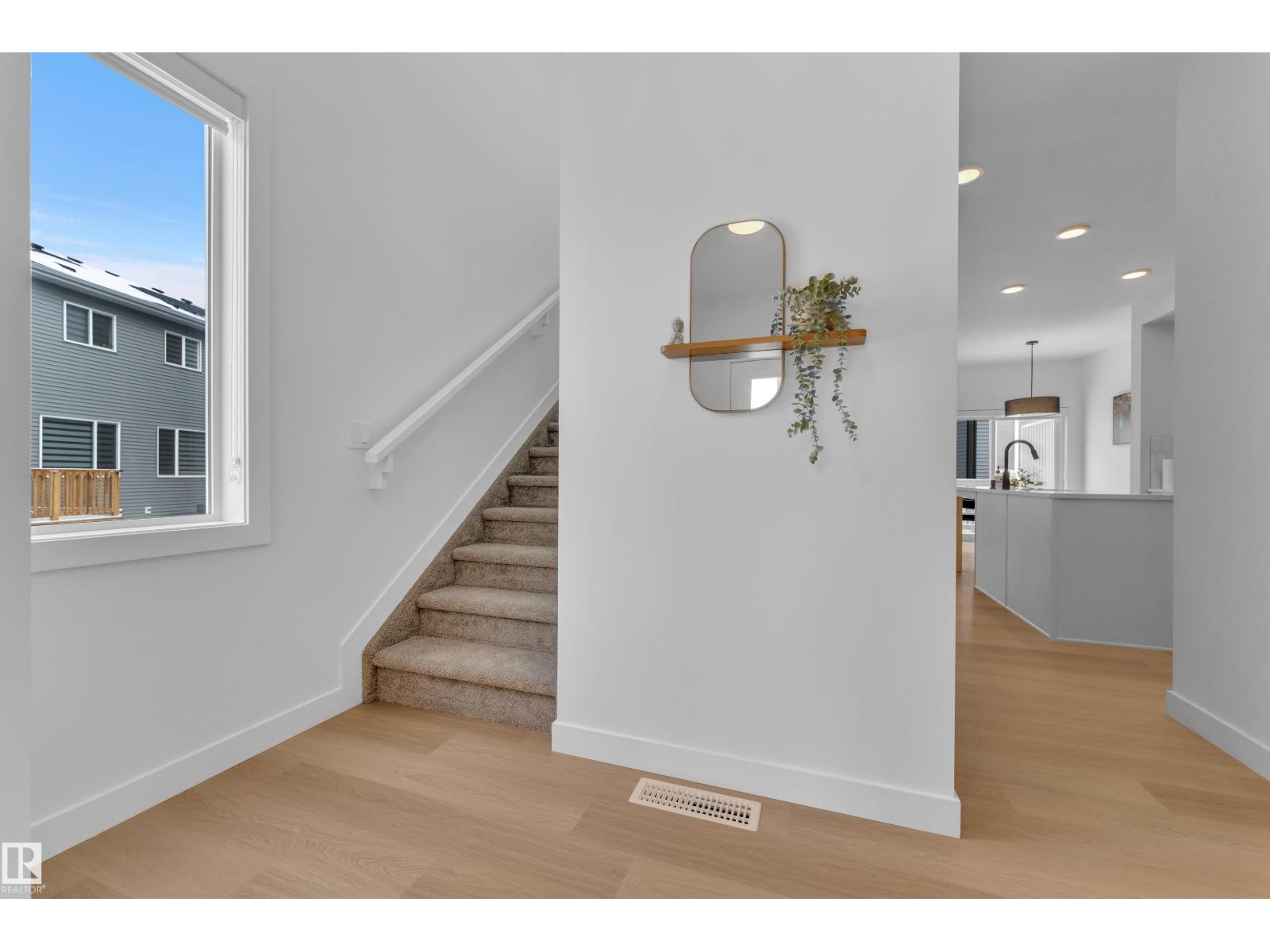 #54 710 MATTSON DR SW - 32