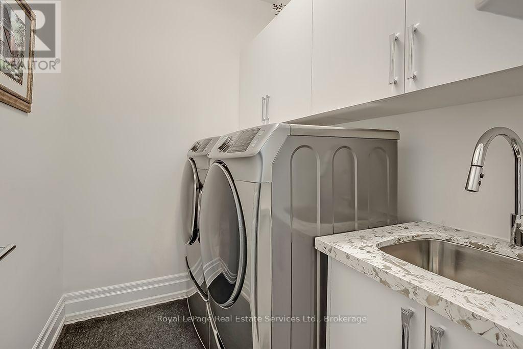 124 Paliser Court — photo 36