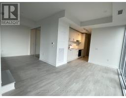 811 - 5 Quarrington Lane, Toronto, ON M3C0S5 Photo 6