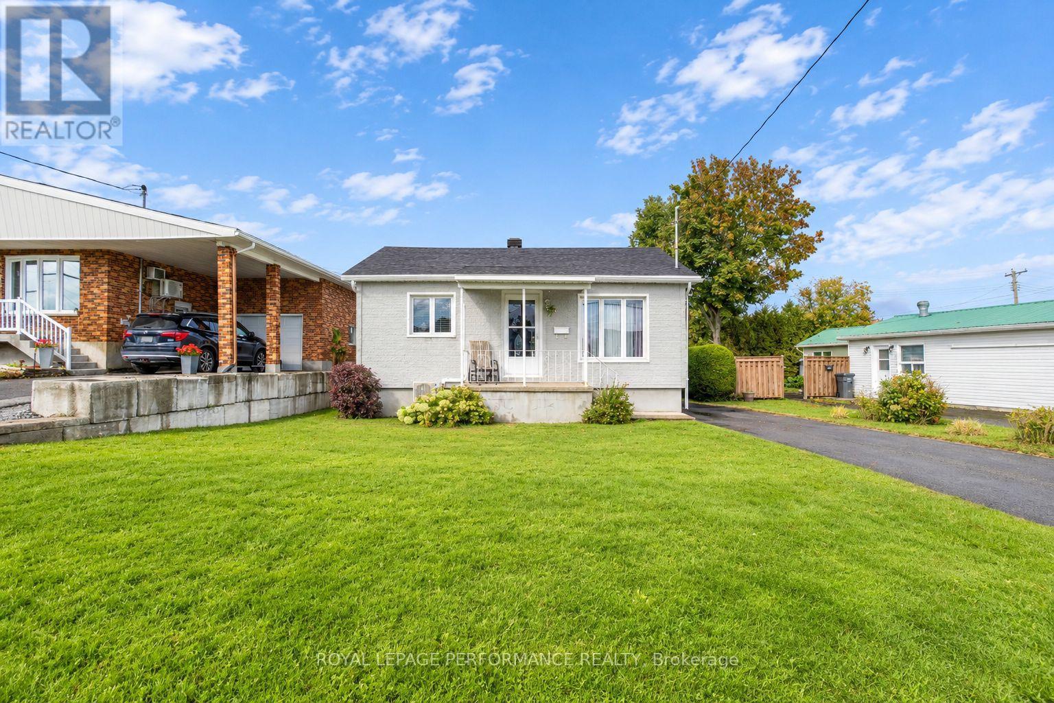 Single Family at 514 CATHERINE STREET