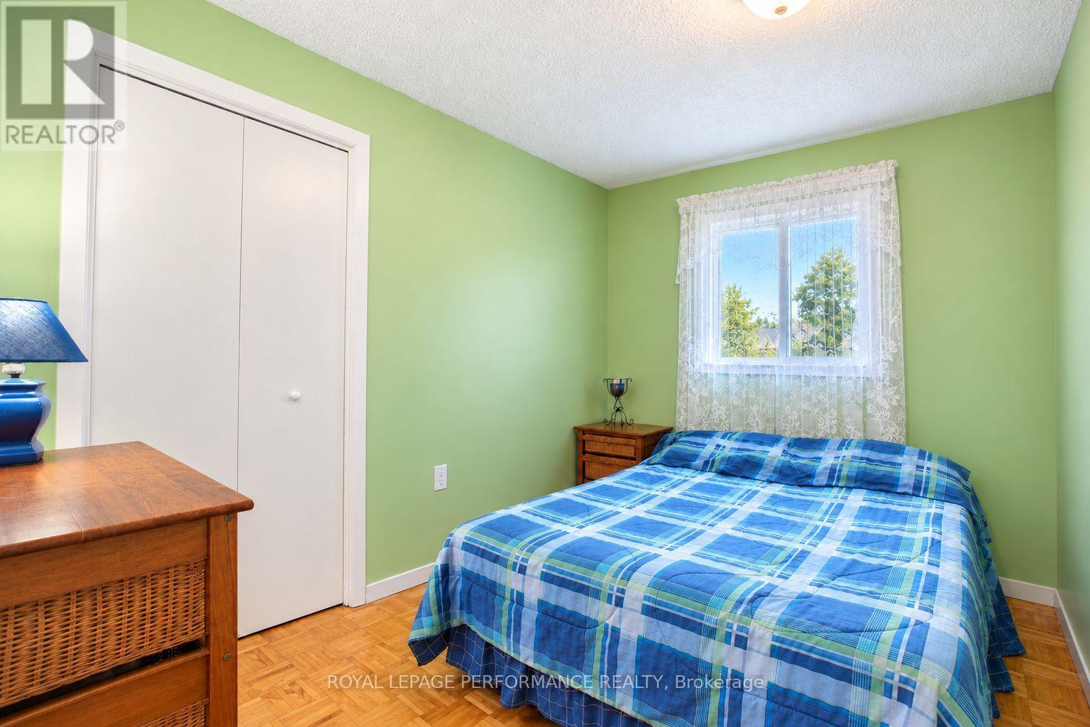 514 Catherine Street — photo 13
