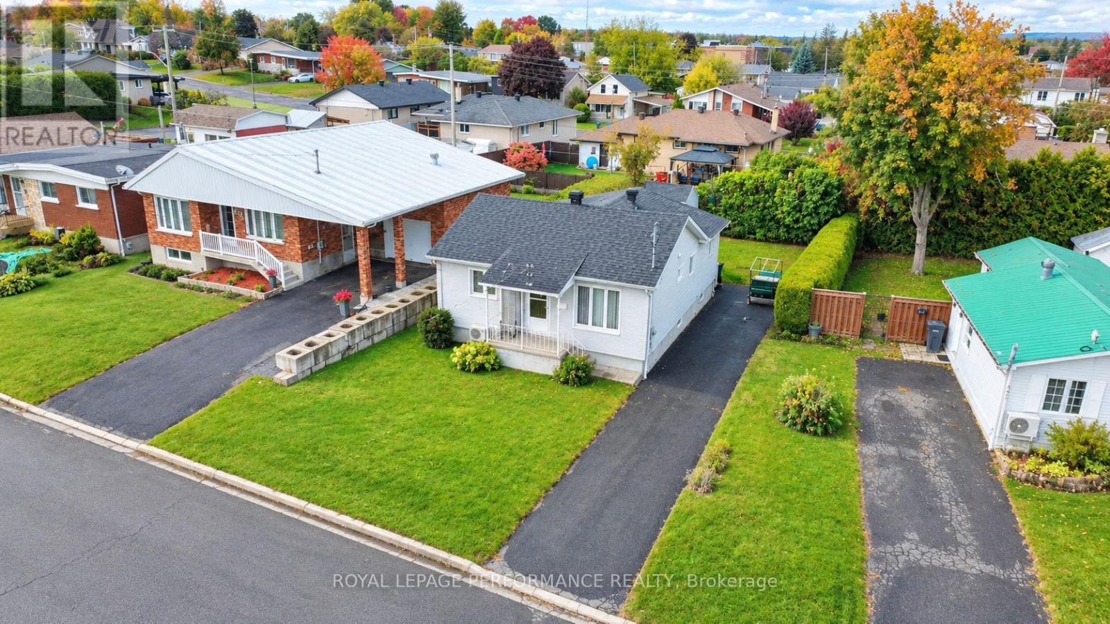 514 Catherine Street — photo 26