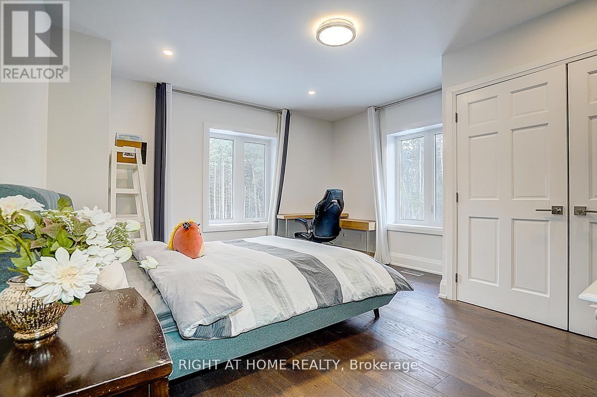 45 Loggers Trail, Whitchurch-Stouffville, ON photo 17