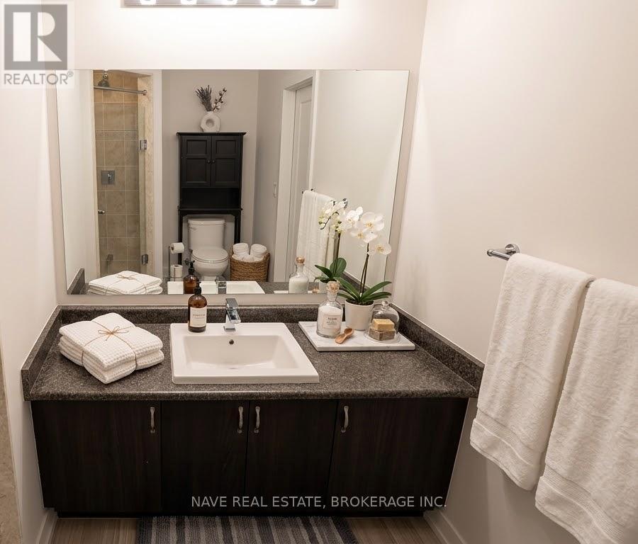 80 Troon Avenue — photo 17