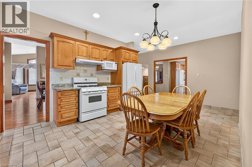 219 JACQUELINE Boulevard - 18