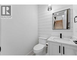 631 55 Avenue SW - photo 16