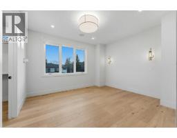 631 55 Avenue SW - photo 27