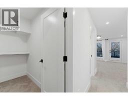 631 55 Avenue SW - photo 36